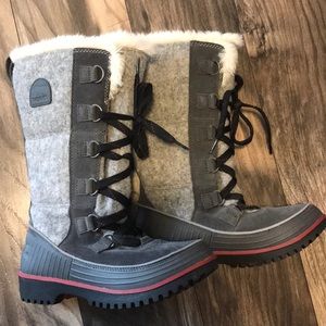Sorel size 6.5